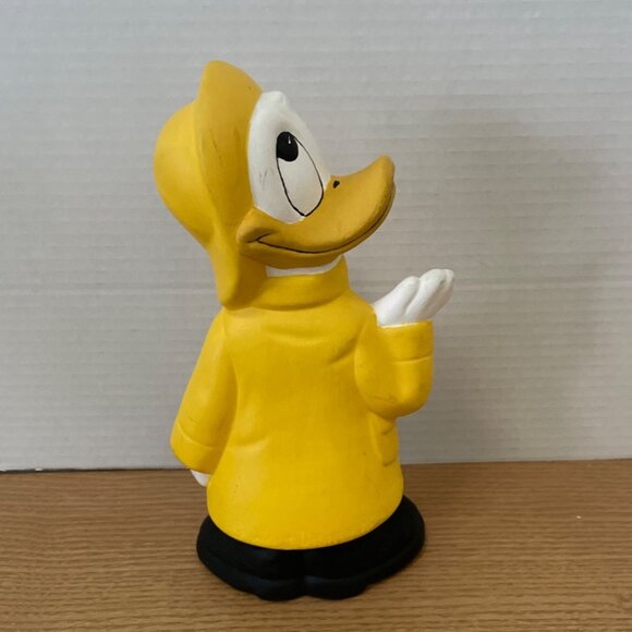 Vtg Donald Duck Ceramic Figurine Yellow Raincoat Black Boots Hand Painted Disney - Picture 3 of 9